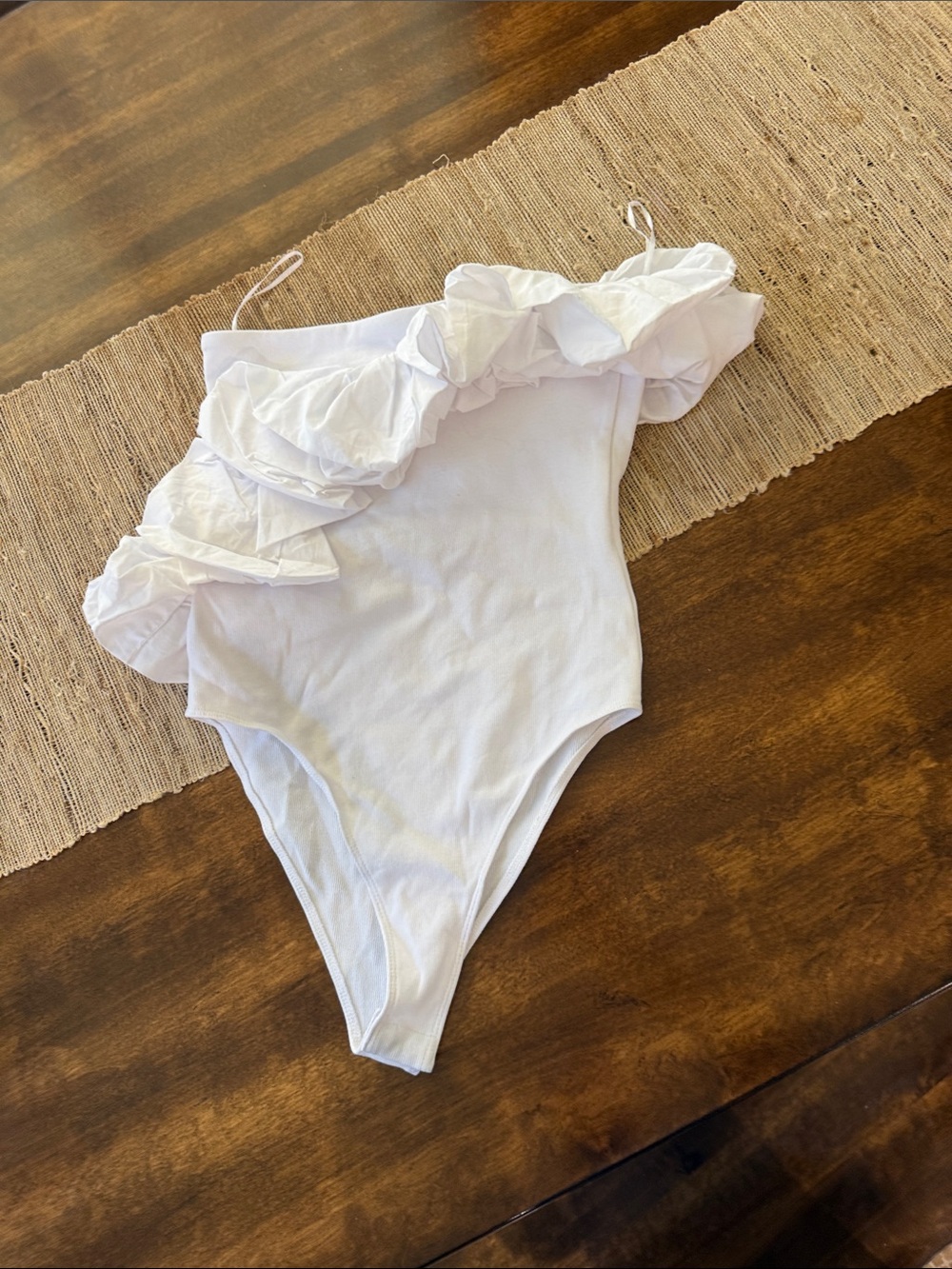 Zara White Off-Shoulder Ruffle bodysuit